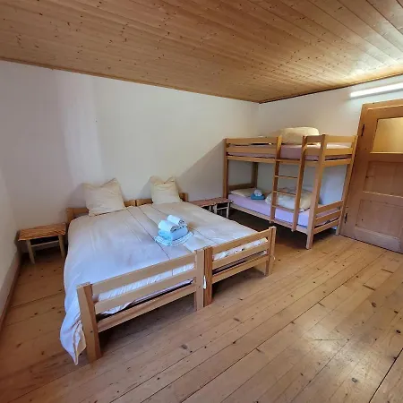 Ristoro Buril Hostel *
